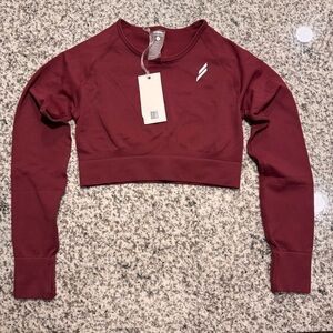 NWT DOYOUEVEN Maroon Long Sleeve Cut Out Crop Top Size L